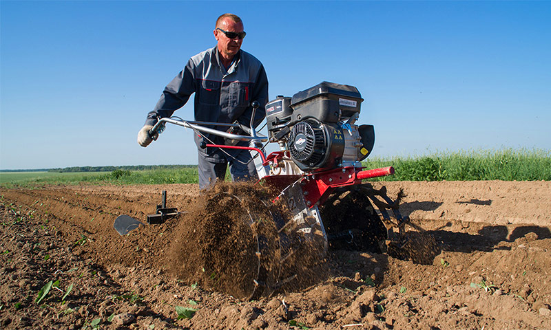 Motoblock or motor cultivator - which is better and what to choose