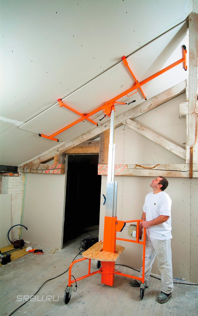 Повдигане на рамката на сухото строителство