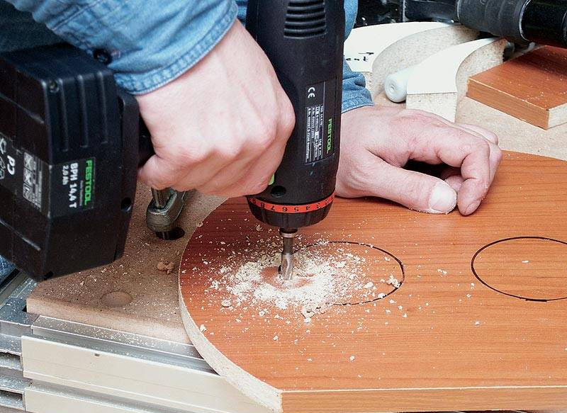 Taladrar un agujero para un archivo