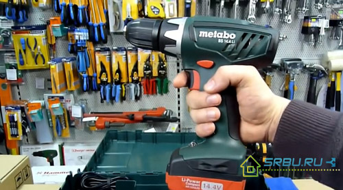 Акумулаторна отвертка