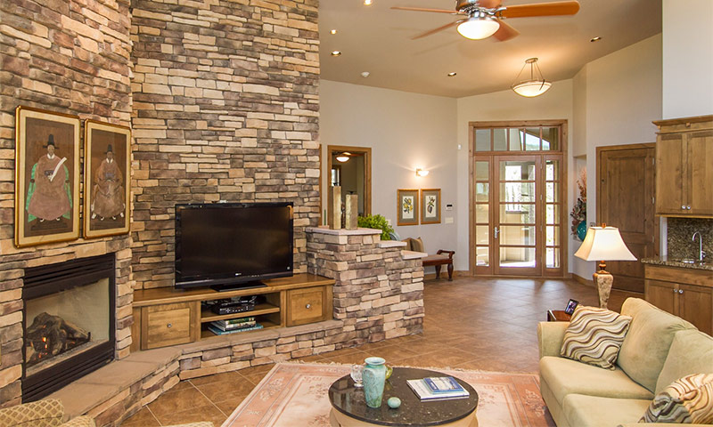 Decorative stone in the interior of the living room