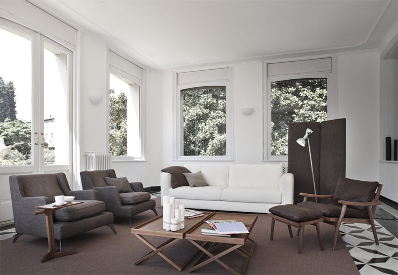 Traços de cinza em um fundo branco