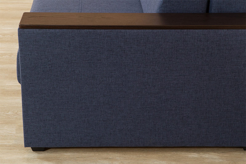 مساند للذراعين واسعة