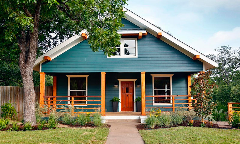How can I sheathe a wooden house outside