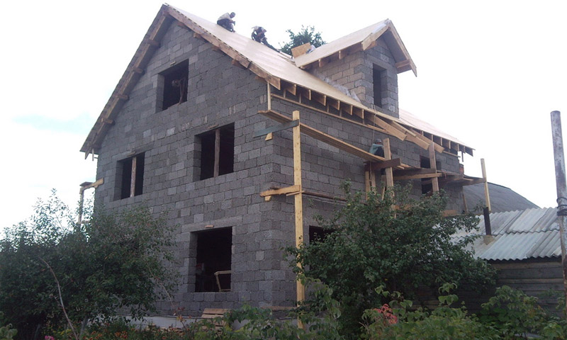 Reviews and opinions of visitors about houses made of wood concrete