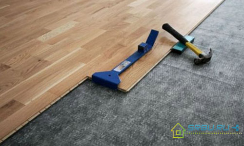 Устройства за залепване на борда