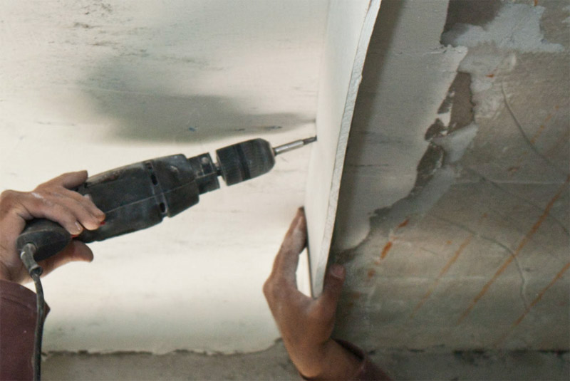 Montare pe perete lateral