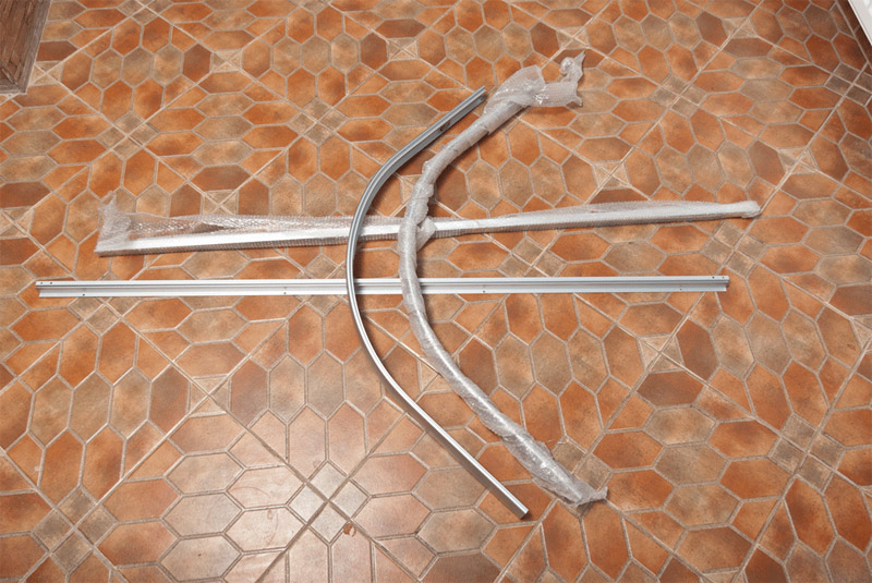 Elemente zur Montage des Rahmens