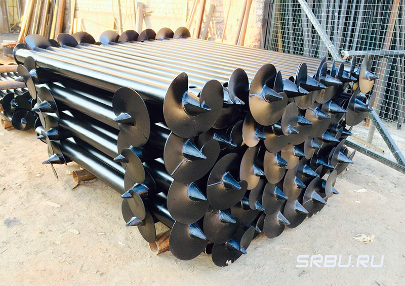 Estacas de lâmina larga