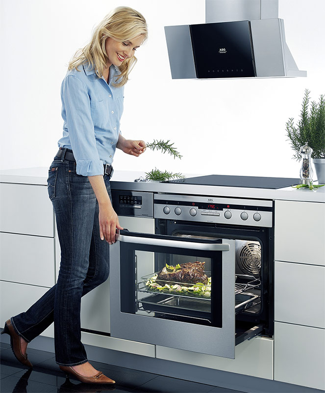 Uitschuifbare ovendeur